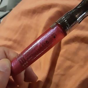 Rimmel London stay glossy 3d
